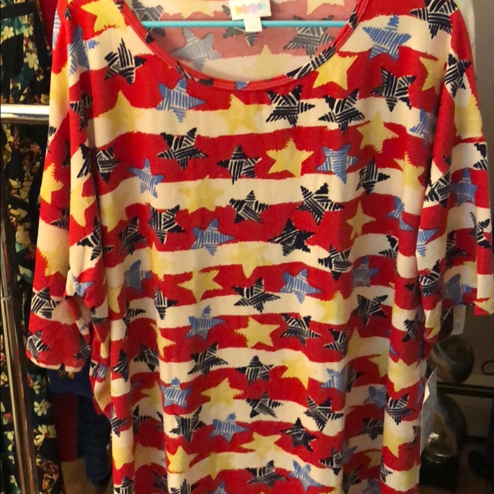 Lularoe Irma shirt, NWT